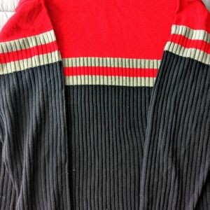 Men multicolor mockneck sweater. The colors is black, red and gray